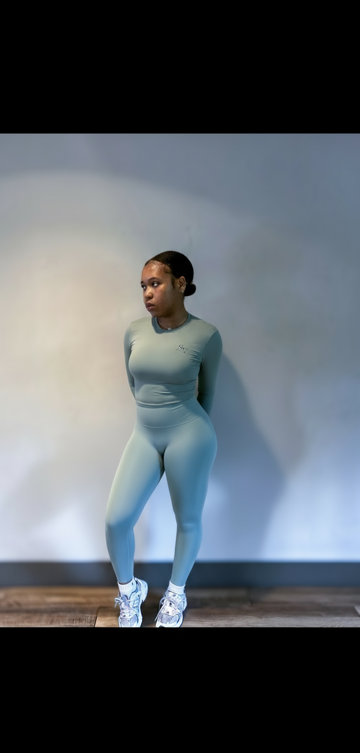 Savanchi SculptFit Long-Sleeve Top